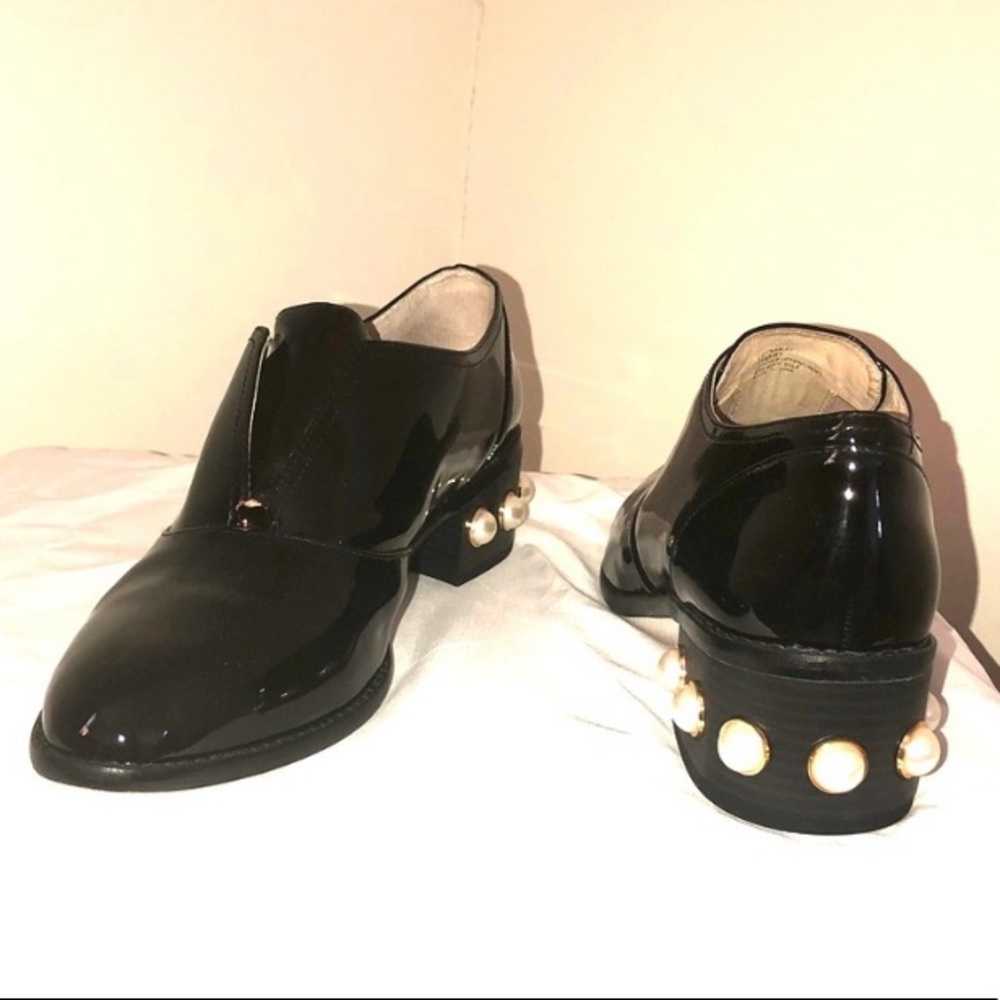 Louise et Cie Black patent flats with pearls